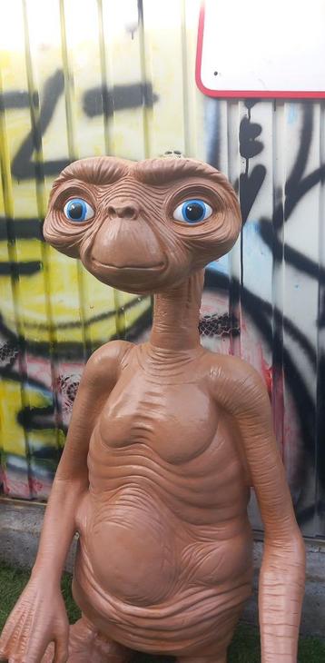 E.T. Beeld Alien E.T. the extra terrestrial levensgroot beschikbaar voor biedingen