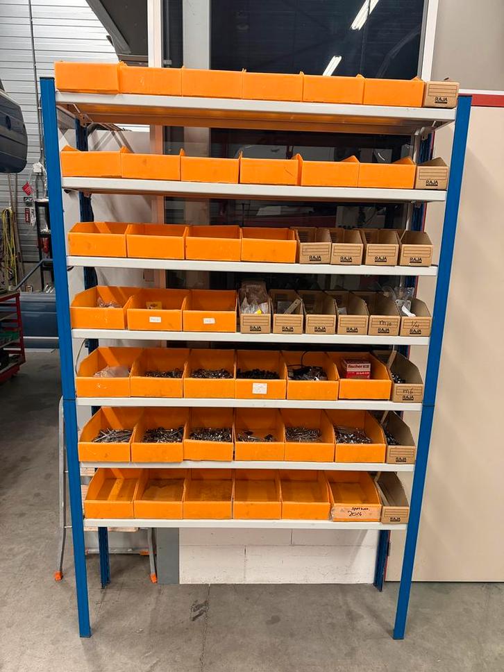 Stelling rek kast magazijnstelling incl bakken en evt inhoud, Huis en Inrichting, Kasten | Stellingkasten, Zo goed als nieuw, Ophalen