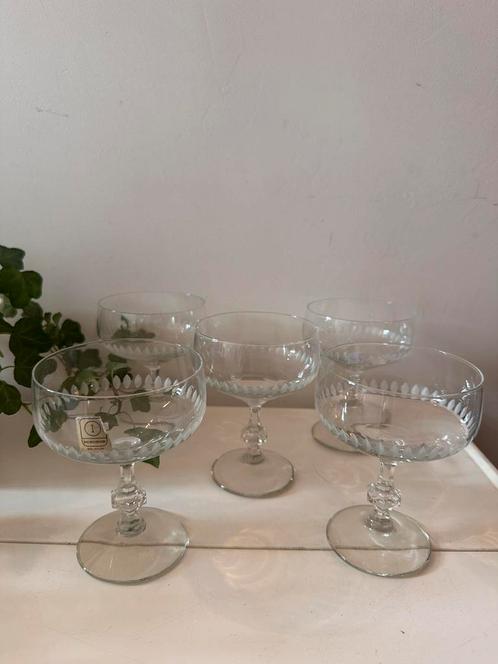 Set van 5 vintage jaren 60 coupé champagne glazen, Antiek en Kunst, Antiek | Glas en Kristal, Ophalen of Verzenden