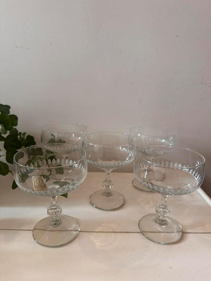Set van 5 vintage jaren 60 coupé champagne glazen, Antiek en Kunst, Antiek | Glas en Kristal, Ophalen of Verzenden
