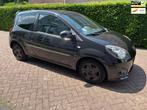 Renault Twingo 1.2-16V Collection, Gebruikt, 4 cilinders, 4 stoelen, Zwart
