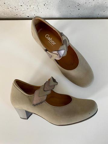 G397 Gabor Comfort mt. 4=37 pumps schoenen hak taupe beige beschikbaar voor biedingen