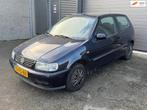 Volkswagen Polo 1.6 automaat, 450 kg, Gebruikt, 4 cilinders, Blauw