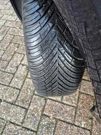 Peugeot 208 1.2 Puretech 82pk 2019 Blauw, Voorwielaandrijving, 83 pk, Stof, 40 €/maand