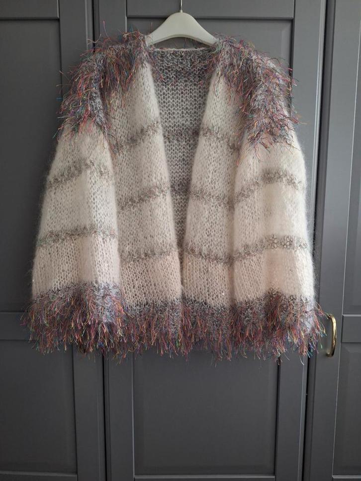 Nieuw handgemaakt mohair vest, een maat, Kleding | Dames, Truien en Vesten, Nieuw, Maat 46/48 (XL) of groter, Wit, Ophalen of Verzenden