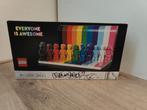 Lego everyone is awesome 40516 gesignaleerd door designer, Kinderen en Baby's, Speelgoed | Duplo en Lego, Ophalen of Verzenden