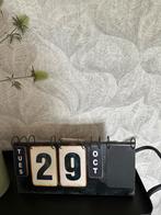 Vintage Flip-Over Kalender, Ophalen of Verzenden, Gebruikt, Analoog, Wekker of Tafelklok