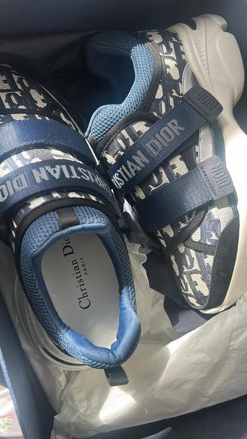 Dior d-wander schoenen beschikbaar voor biedingen