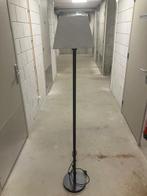 Staande lamp, Huis en Inrichting, Lampen | Vloerlampen, Ophalen, Zo goed als nieuw, Metaal, 100 tot 150 cm