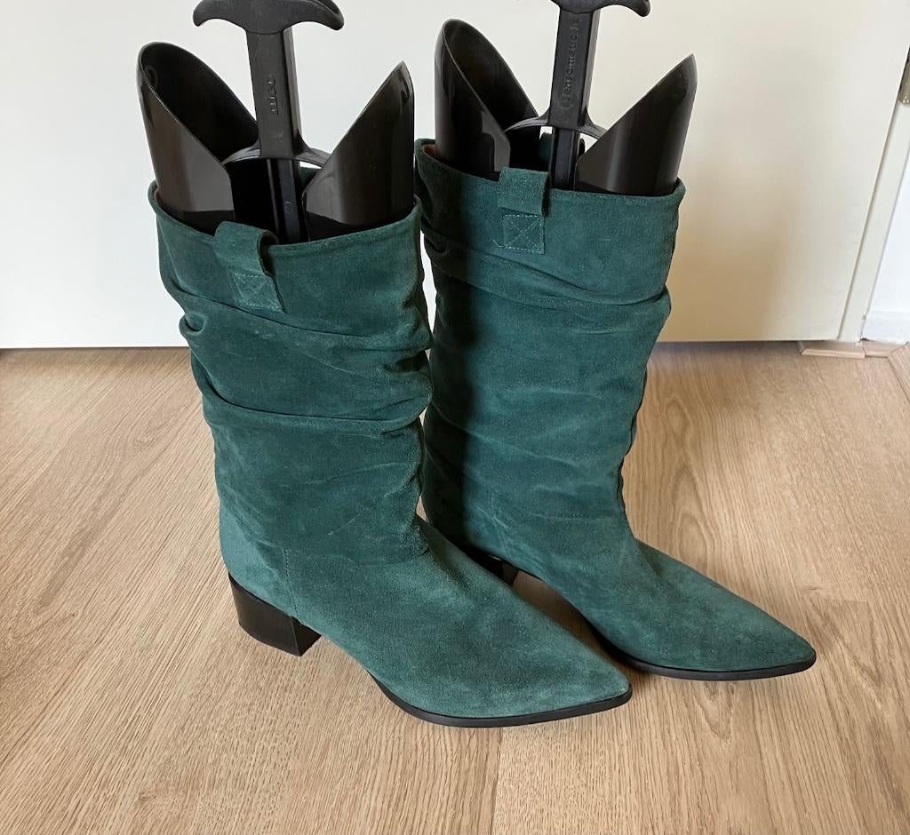 Suede laarzen kleur petrol Brenda Zaro mt 38, Kleding | Dames, Schoenen, Overige kleuren, Brenda Zaro, Lage of Enkellaarzen, Ophalen of Verzenden