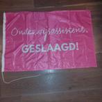 Onderwijsassistent vlag geslaagd, Diversen, Vlaggen en Wimpels, Ophalen of Verzenden, Gebruikt