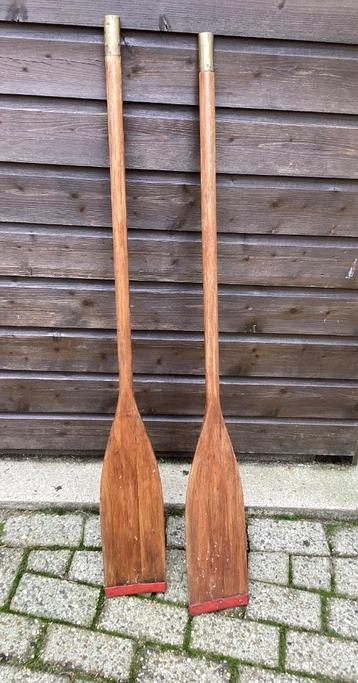 Roeispanen 2 stuk beschikbaar voor biedingen