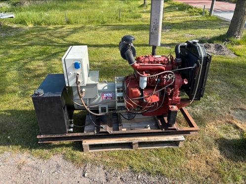 30 KVA aggregaat 230/400 Volt Iveco diesel generator, Doe-het-zelf en Verbouw, Aggregaten, Gebruikt, Dieselolie, 30 kVA of meer