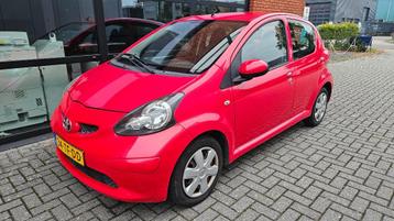 Toyota Aygo 1.0 12V Vvt-i 5DRS  beschikbaar voor biedingen