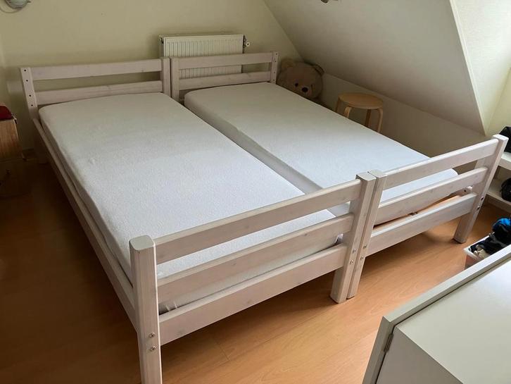 bed ook stapelbaar, Huis en Inrichting, Slaapkamer | Bedden, Gebruikt, Tweepersoons, 90 cm, 200 cm, Hout, Wit, Ophalen of Verzenden