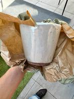 Aardewerk Bloempot - Handgemaakt, Rond, Binnen, Ophalen of Verzenden, Zo goed als nieuw