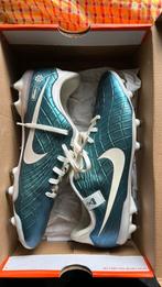 Nike voetbalschoen, blauw kleur, maat 42.5, Maat XS of kleiner, Schoenen, Nieuw, Ophalen of Verzenden