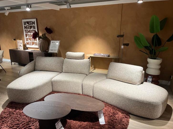 Bank Merano Xooon, Huis en Inrichting, Banken | Bankstellen, Zo goed als nieuw, Vierpersoons of meer, 300 cm of meer, 150 cm of meer