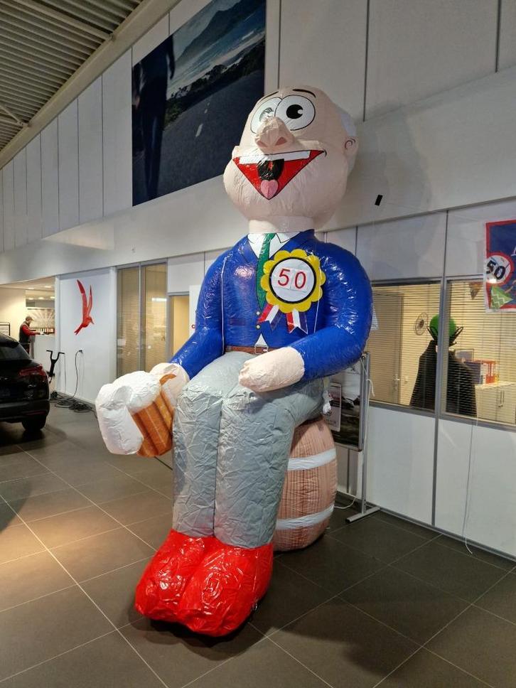 Abraham of Sarah op vat, Hobby en Vrije tijd, Feestartikelen | Verhuur, Abraham of Sarah, Ophalen