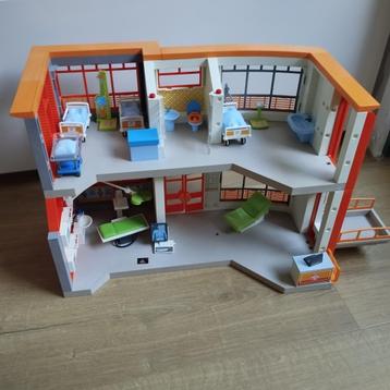 PLAYMOBIL kinderziekenhuis 6657 beschikbaar voor biedingen