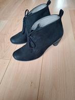 Zwarte  enkellaarsjes van Ecco met hakje maat 38 als nieuw, Ecco, Zwart, Lage of Enkellaarzen, Ophalen of Verzenden