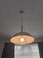 2 hanglampen wit metaal - GRATIS, Ophalen, Zo goed als nieuw, Metaal, Minder dan 50 cm