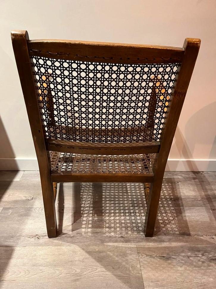 Vintage/antieke houten stoel, webbing zitting en rugleuning, Huis en Inrichting, Stoelen, Gebruikt, Eén, Hout, Bruin, Ophalen