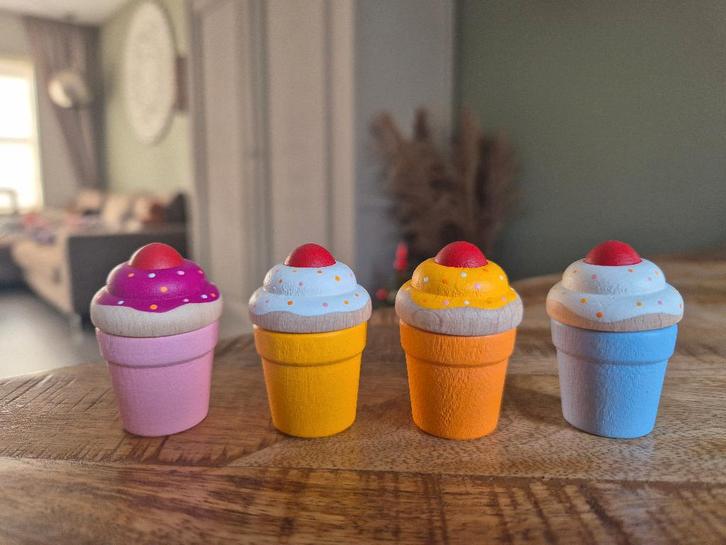 Pegdoll ijsjes, Kinderen en Baby's, Speelgoed | Houten speelgoed, Nieuw, Overige typen, Ophalen of Verzenden