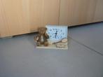 Beige bruine klok met wekker met beer, Huis en Inrichting, Woonaccessoires | Klokken, Ophalen of Verzenden