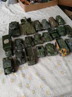 Partijtje legervoertuigen van dinky toys. Opknappers, Hobby en Vrije tijd, Modelauto's | 1:43, Ophalen of Verzenden, Gebruikt
