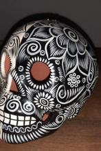 Mexicaans doodshoofd aardewerk, Ophalen