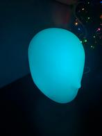 Led-tafellamp Ikea hoofd ISKÄRNA

Veel kleurig., Huis en Inrichting, Lampen | Tafellampen, Ophalen of Verzenden, Zo goed als nieuw