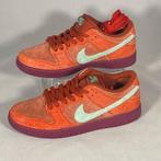 Nike sb dunk low mystic red 42,5, Ophalen of Verzenden, Zo goed als nieuw