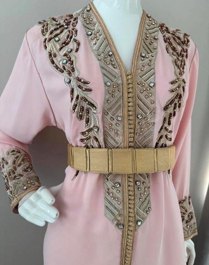 Caftans nieuw, Kleding | Dames, Gelegenheidskleding, Nieuw, Overige typen, Roze, Ophalen of Verzenden