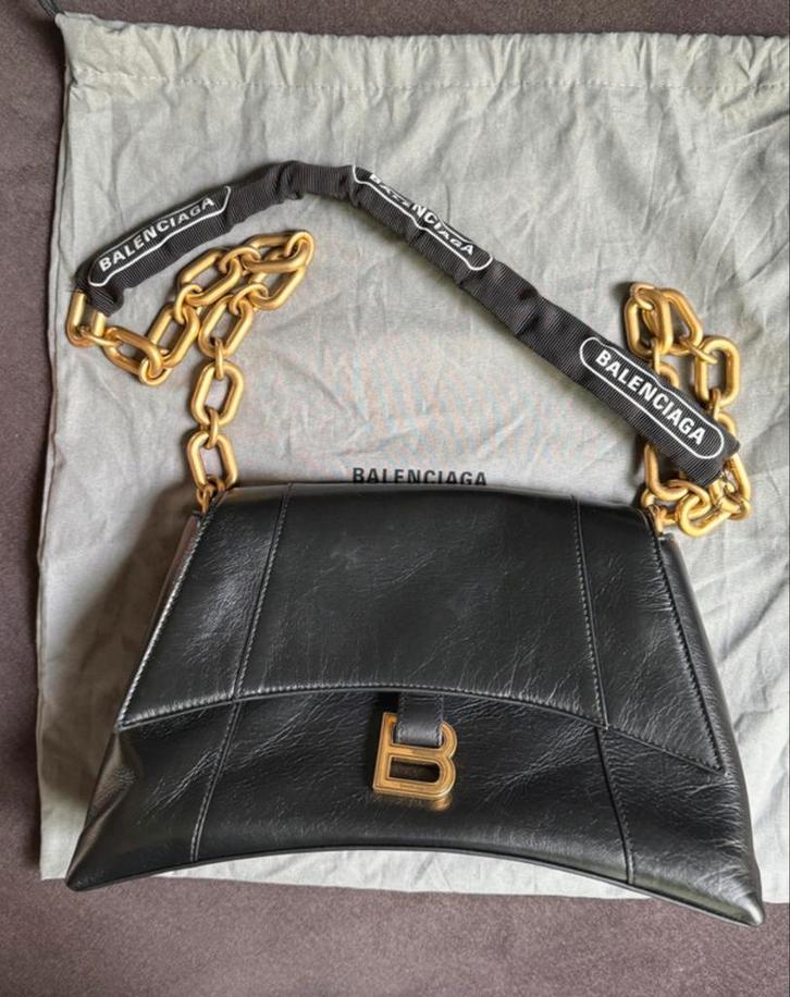 Balenciaga Downtown chain tas Origineel & Nieuw, Sieraden, Tassen en Uiterlijk, Tassen | Damestassen, Nieuw, Schoudertasje, Zwart