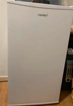 Comfee mini koelkast, Witgoed en Apparatuur, Vriezers en Diepvrieskisten, Ophalen, Vrieskist, Minder dan 85 cm, Minder dan 60 cm