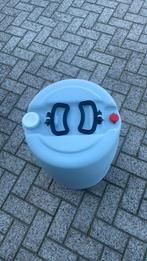 Jerrycans - regentonnen, Tuin en Terras, Ophalen, Zo goed als nieuw