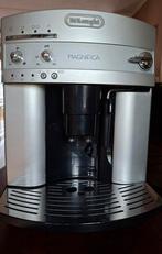 DeLonghi Magnifica ESAM 3200S, Witgoed en Apparatuur, Koffiezetapparaten, Ophalen of Verzenden, Zo goed als nieuw, Koffiemachine
