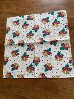 Kerstkleedje met Kerstklokken . MADE IN DENMARK., Diversen, Kerst, Ophalen of Verzenden, Nieuw