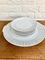 Gebakset Winterling Bavaria: 1 gebakschaal en 7 bordjes., Huis en Inrichting, Ophalen of Verzenden, Zo goed als nieuw, Bord(en)