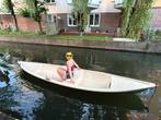 Polyester wherry (5 m) met electromotor + accu roeiboot, Ophalen, Tot 10 pk, Elektrisch, Zo goed als nieuw