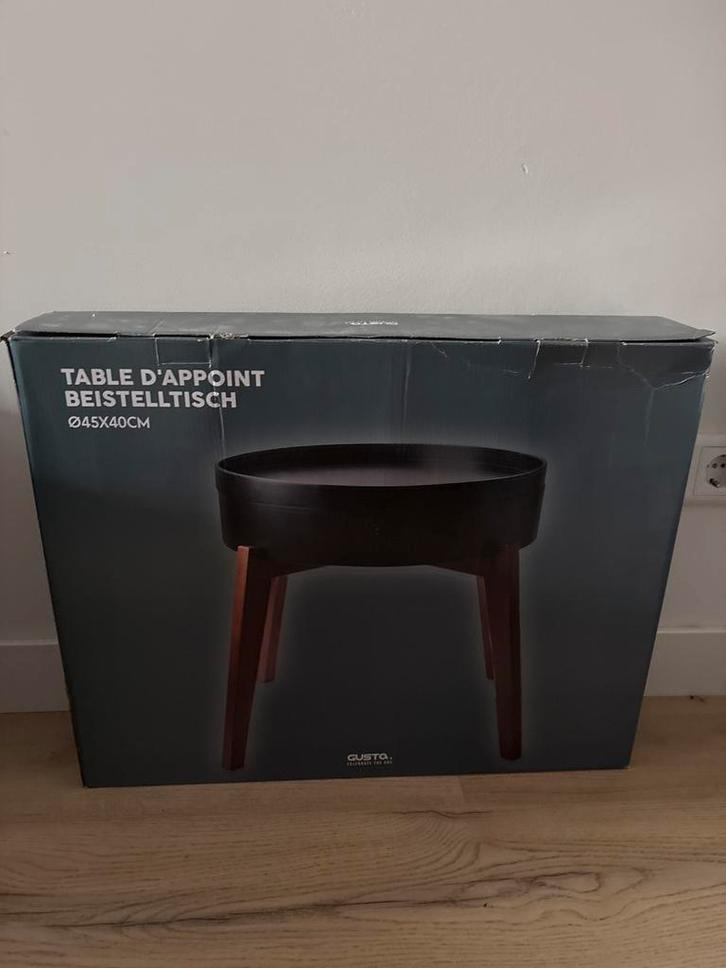 Gusta Bijzettafel met Dienblad - Zwart Bruin Hout, Huis en Inrichting, Woonaccessoires | Prullenbakken, Nieuw, Overige materialen