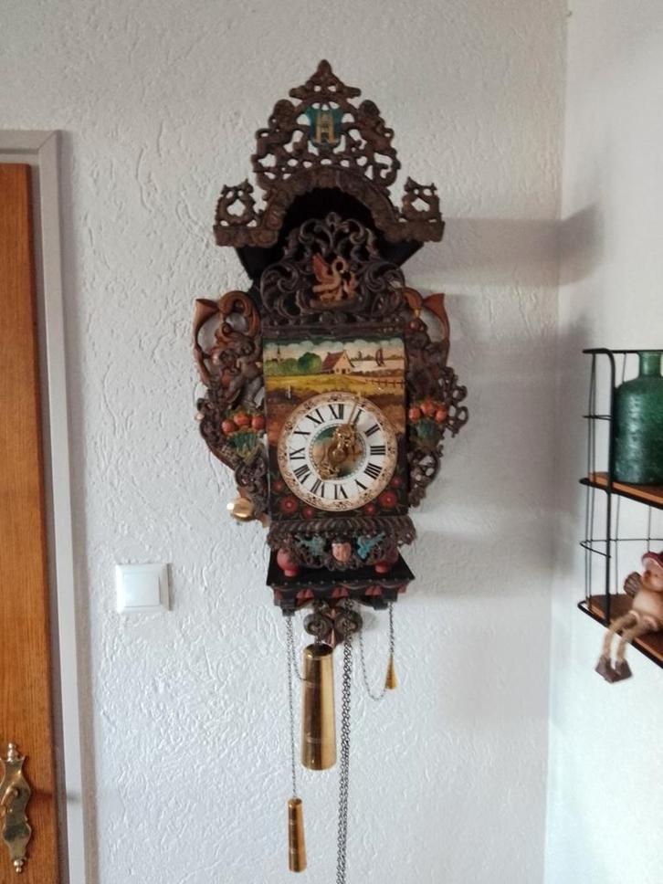 Friese Stoelklok met Sneek Waterpoort, Antiek en Kunst, Antiek | Klokken, Ophalen