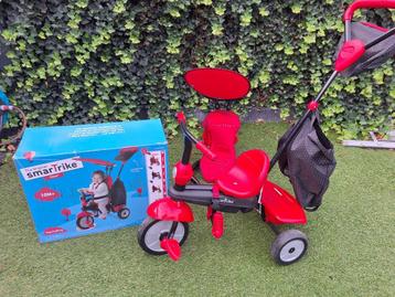 Driewieler smart trike met duwstang 4 in 1 beschikbaar voor biedingen