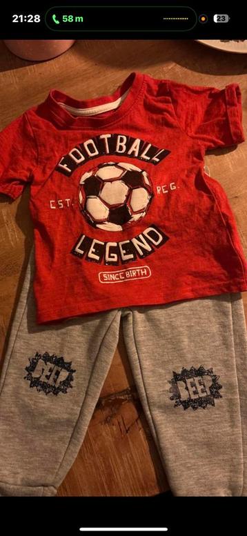 Voetbal setje maat 80 beschikbaar voor biedingen