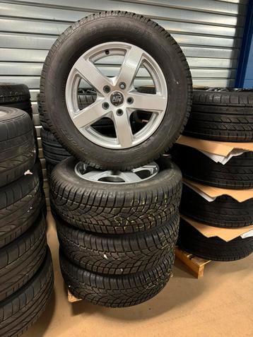 16” winterset 5x114,3 met 215/65R16 Duster CX30 Juke beschikbaar voor biedingen