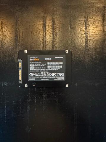 Samsung 860 EVO 250GB SSD - Snelle Opslag! beschikbaar voor biedingen