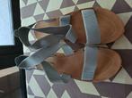 dames schoenen grijze band (nieuw), Kleding | Dames, Nieuw, Grijs, Sandalen of Muiltjes, Ophalen of Verzenden