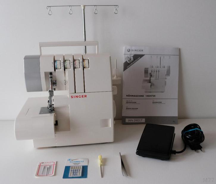 Singer 14SH754 Lockmachine, Hobby en Vrije tijd, Naaimachines en Toebehoren, Zo goed als nieuw, Lockmachine, Singer, Ophalen of Verzenden