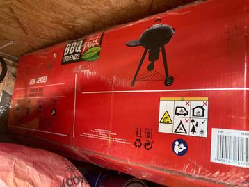 Bbq nog nooit gebruikt,nieuw in doos. beschikbaar voor biedingen
